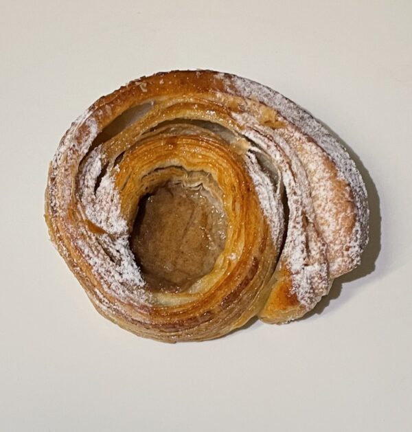 1029 Cannelle Zimt-Croissant